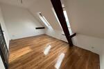 Dachgeschoßwohnung Vechelde - 4 Zimmer, 110 m&sup2;, 950&euro; | Angebot:26235196