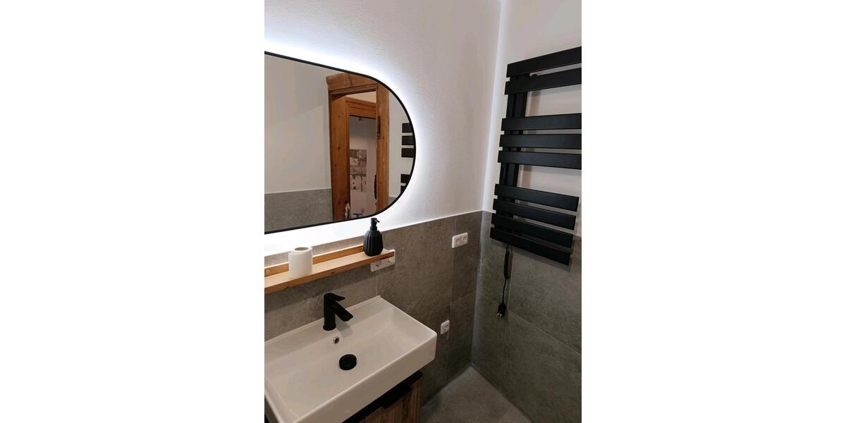 Etagenwohnung Augsburg Innenstadt - 3 Zimmer, 15 m&sup2;, 590&euro; | Angebot:25875095