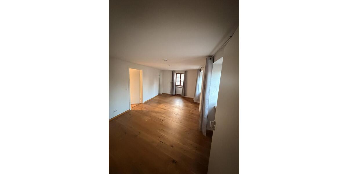 Schöne 3,5-Zi-Wohnung im idyllischen Staufen Wettelbrunn optional mit Außen-Terrasse & 3 Stellplätze 3.5 zimmer