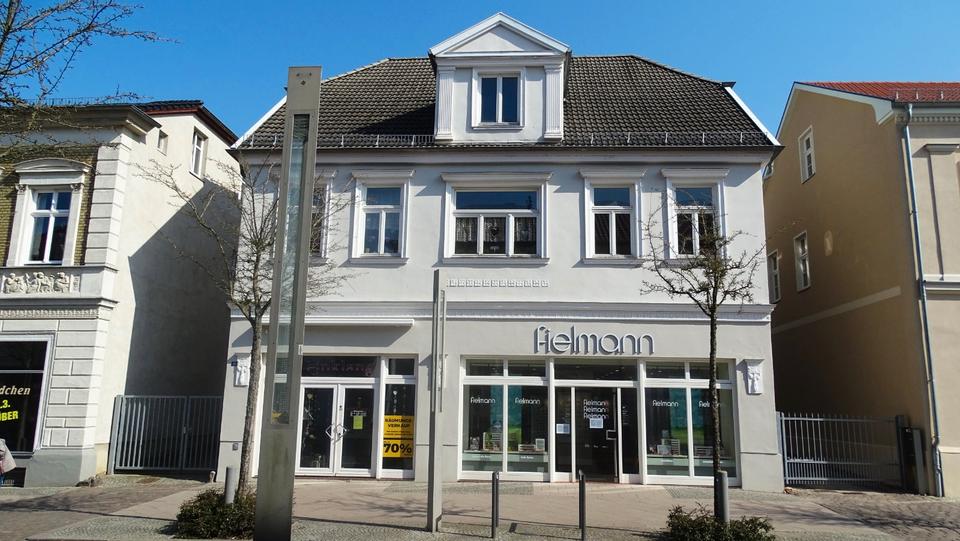 Etagenwohnung Neustrelitz - 3 Zimmer, 89 m&sup2;, 600&euro; | Angebot:26577874