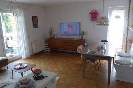 Köln-Dellbrück - 5-Zimmerwohnung mit Garten, 2 Terassen, TG-Stellplatz in ruhiger Seitenstraße