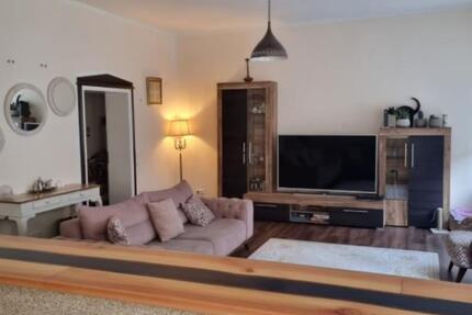 Wohnung Schwerin - 3 Zimmer, 120 m&sup2;, 900&euro; | Angebot:25236874