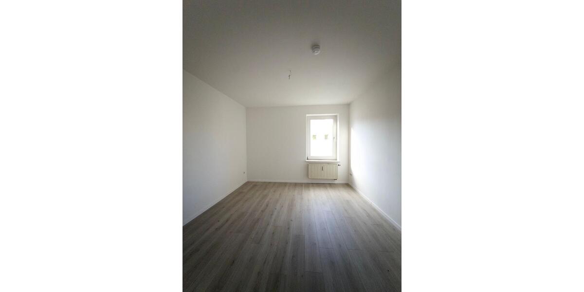 Etagenwohnung Schneeberg - 3 Zimmer, 80 m&sup2;, 500&euro; | Angebot:26698387