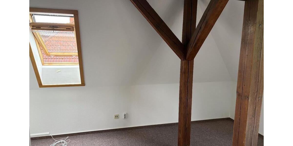 Dachgeschoßwohnung Jüterbog - 1 Zimmer, 31 m&sup2;, 200&euro; | Angebot:26665514