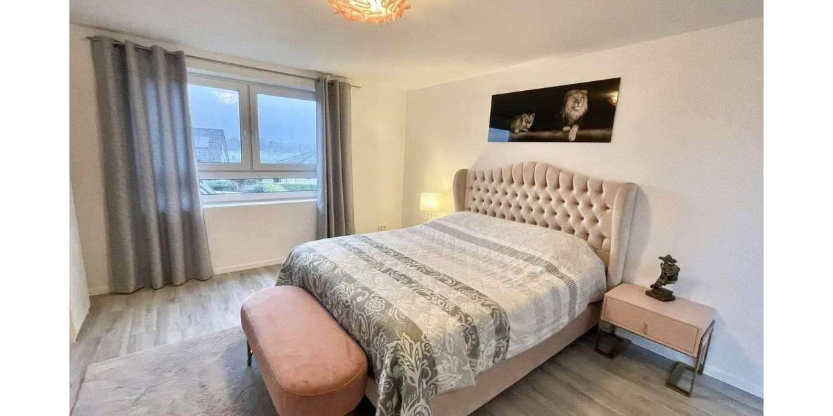 Reihenendhaus Norderstedt Harksheide - 5 Zimmer, 132 m&sup2;, 2.250&euro; | Angebot:24724362