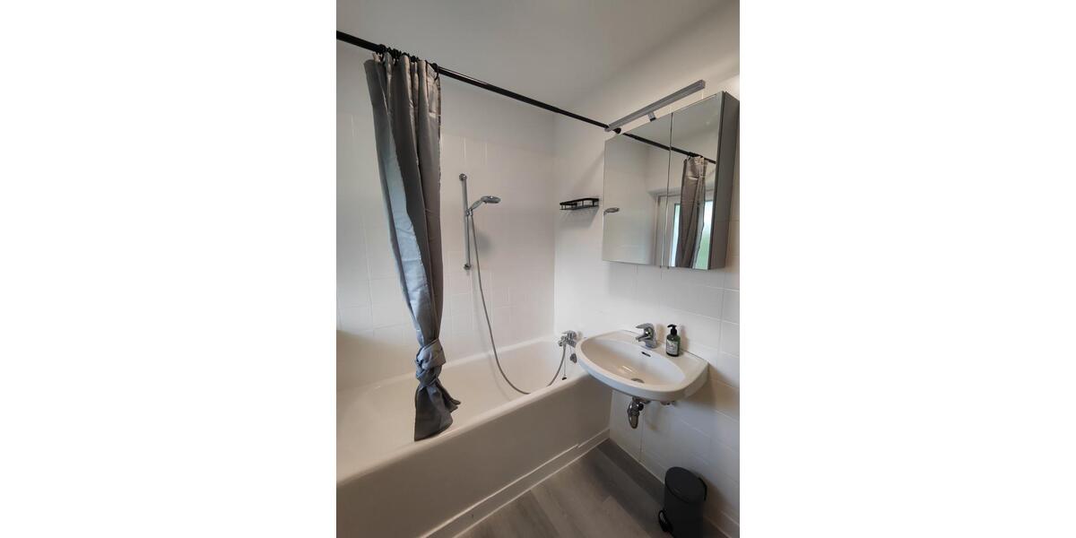 Etagenwohnung Nürnberg Langwasser - 3 Zimmer, 64 m&sup2;, 1.350&euro; | Angebot:26544052