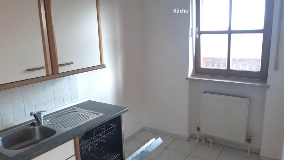 Dachgeschoßwohnung Salzweg - 3 Zimmer, 78 m&sup2;, 660&euro; | Angebot:26630190