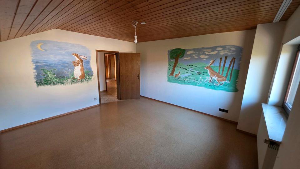 Dachgeschoßwohnung Meckesheim - 4 Zimmer, 134 m&sup2;, 1.500&euro; | Angebot:26007783