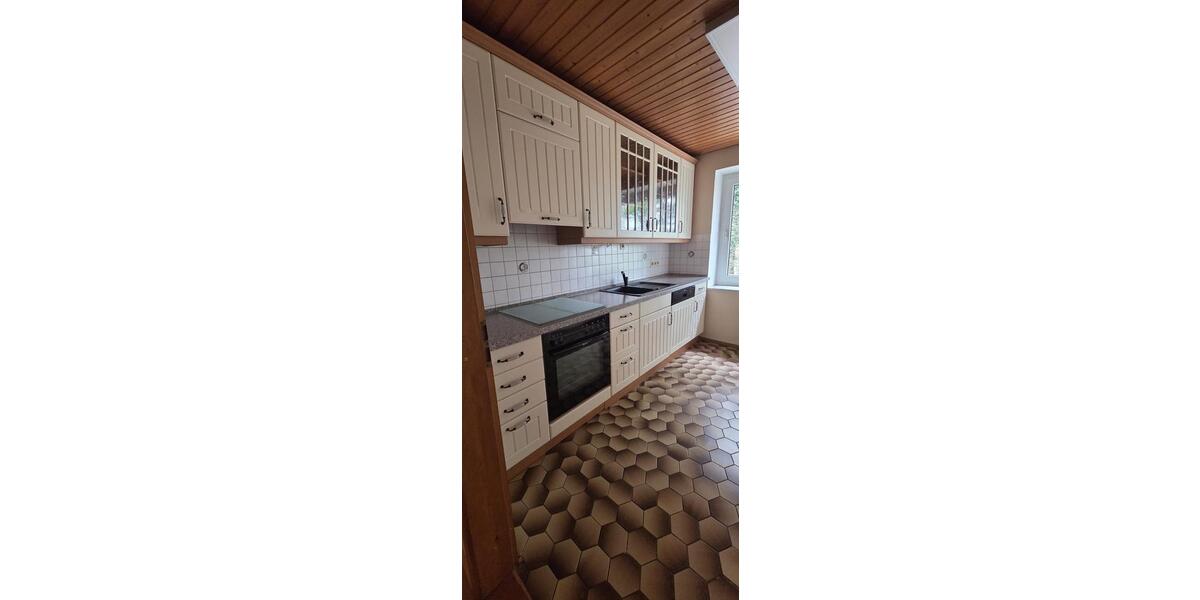 Etagenwohnung Nübel - 3 Zimmer, 75 m&sup2;, 900&euro; | Angebot:26237326