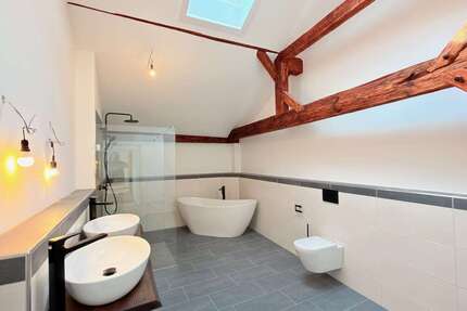Wohnung Kraiburg am Inn - 2 Zimmer, 94 m&sup2;, 995&euro; | Angebot:25650026