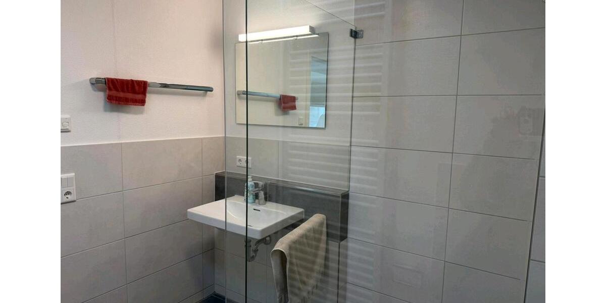 Hochparterre Schillingsfürst - 2 Zimmer, 63 m&sup2;, 700&euro; | Angebot:25933653