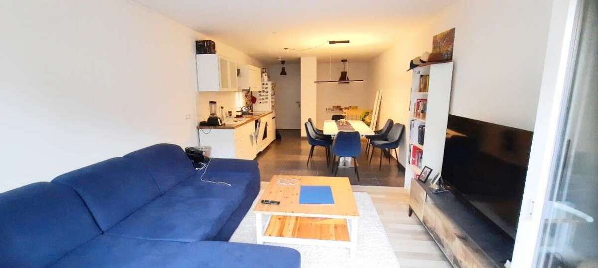 Wohnung zum Mieten in Stuttgart 1.100 € 63 m² 2 zimmer