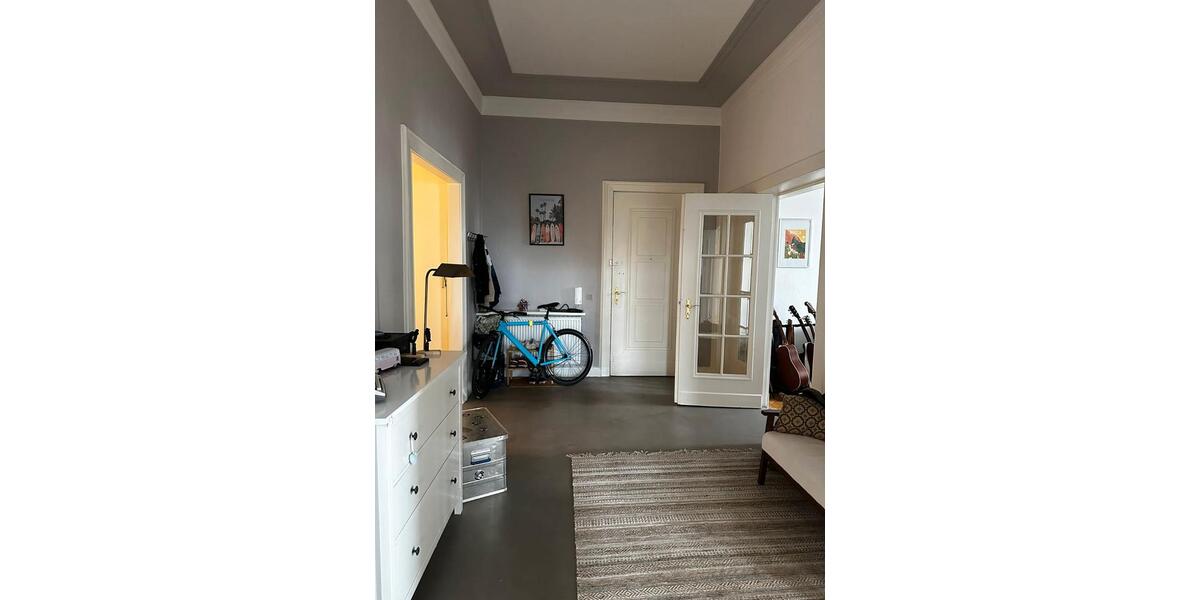 Etagenwohnung Jever - 5 Zimmer, 165 m&sup2;, 1.155&euro; | Angebot:26148012