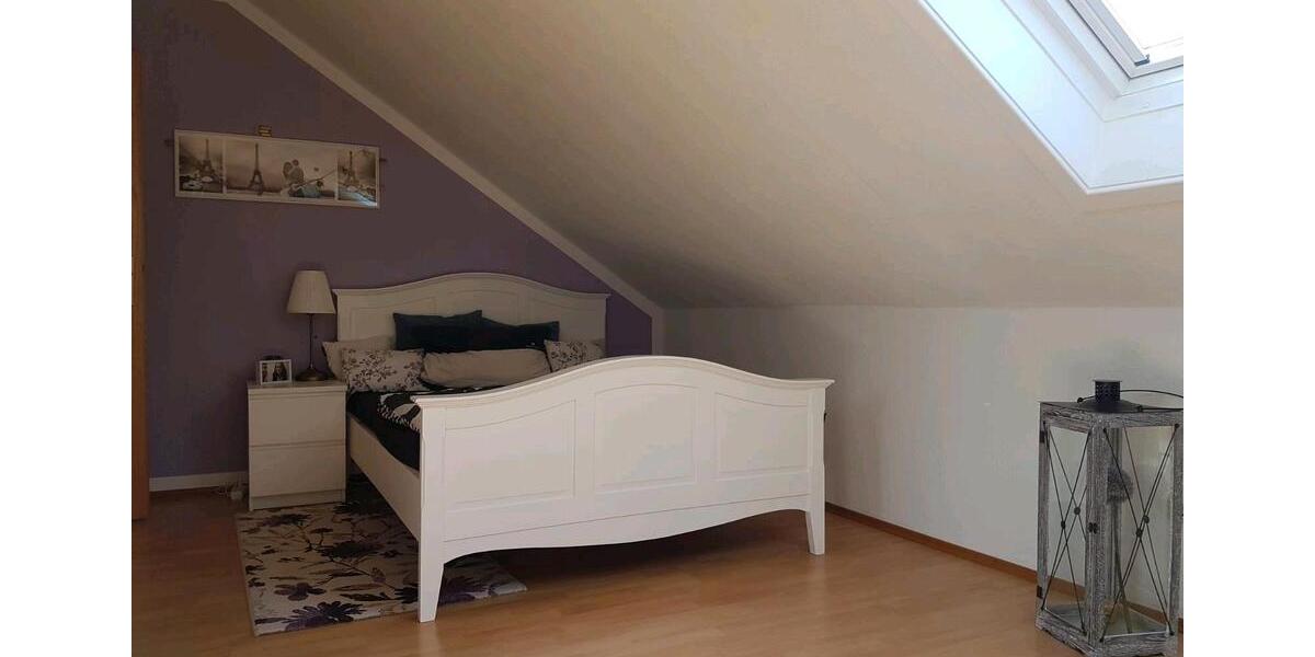 Dachgeschoßwohnung Großostheim - 3 Zimmer, 75 m&sup2;, 850&euro; | Angebot:25987683