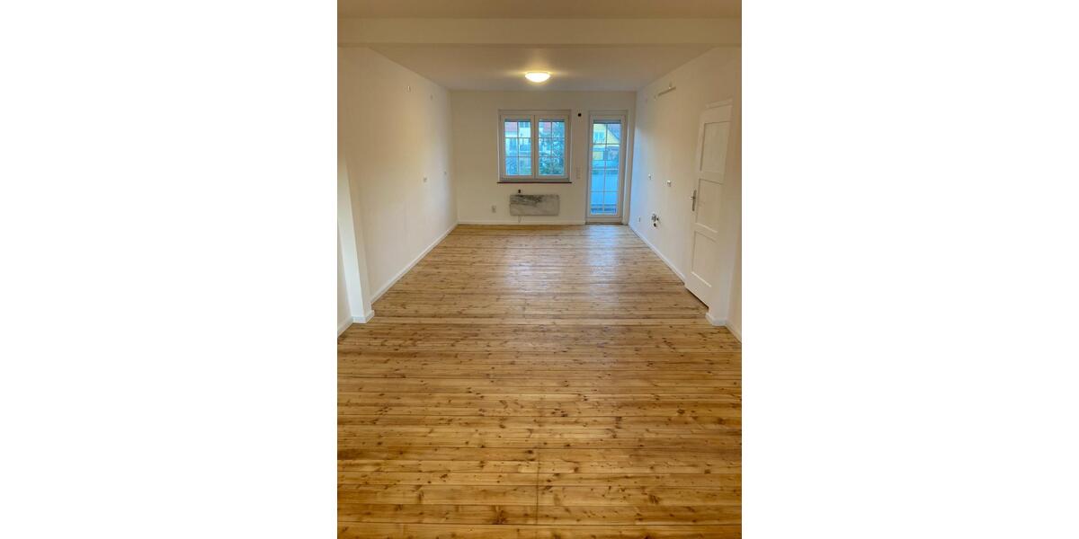 3 Zi. Whg, Ludwigburg-Süd, Top Lage, saniert, Balkon, 3 zimmer