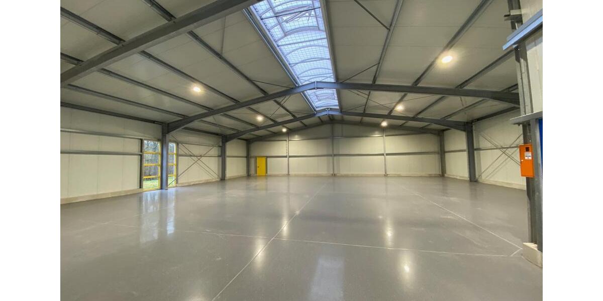 Attraktive Gewerbehalle mit Anbindung zur B41 zu vermieten zimmer