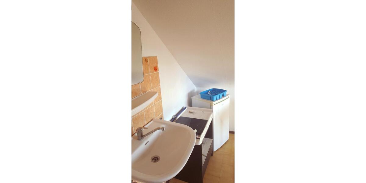 Etagenwohnung Hannover Linden-Limmer - 1 Zimmer, 18 m&sup2;, 320&euro; | Angebot:24663447