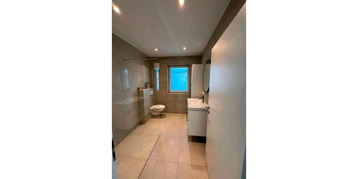 Dachgeschoßwohnung Gerbrunn - 3 Zimmer, 60 m&sup2;, 550&euro; | Angebot:26247659