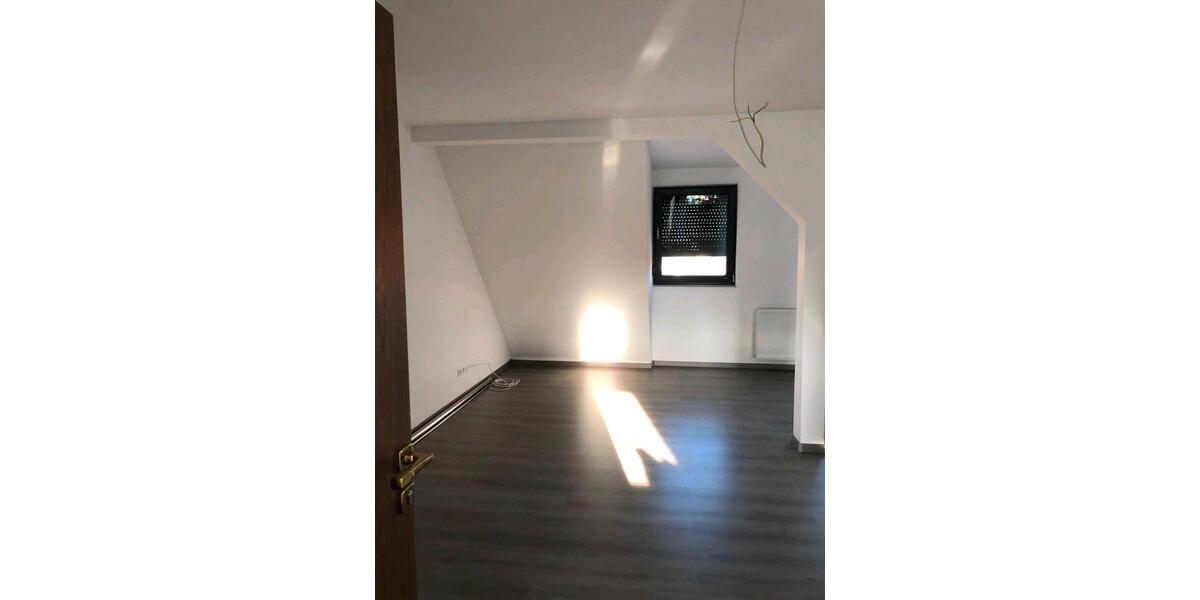 Maisonettenwohnung Schwäbisch Gmünd - 4 Zimmer, 140 m&sup2;, 900&euro; | Angebot:24857818