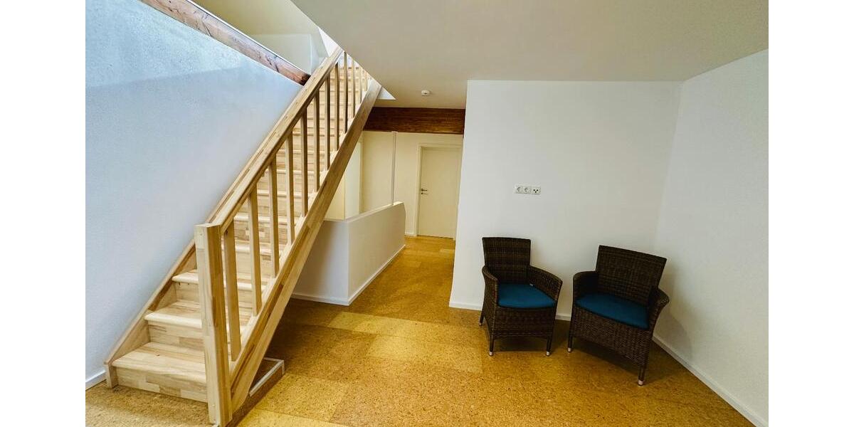 Wohnen auf Zeit Neustadt an der Weinstraße - 7 Zimmer, 20 m&sup2;, 600&euro; | Angebot:26546369