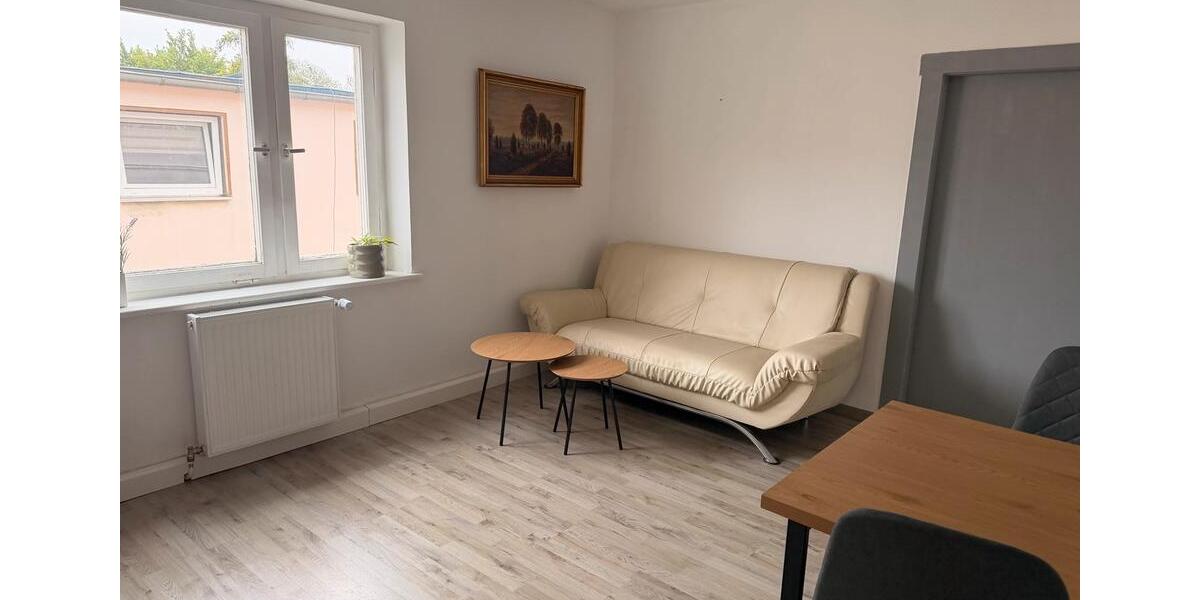 Wohnen auf Zeit Helmbrechts - 10 Zimmer, 110 m&sup2;, 25&euro; | Angebot:23554422