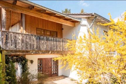 Haus Germering - 7 Zimmer, 180 m&sup2;, 3.690&euro; | Angebot:26515105