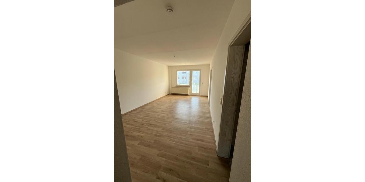 Etagenwohnung Treffurt - 3 Zimmer, 72 m&sup2;, 520&euro; | Angebot:25168898