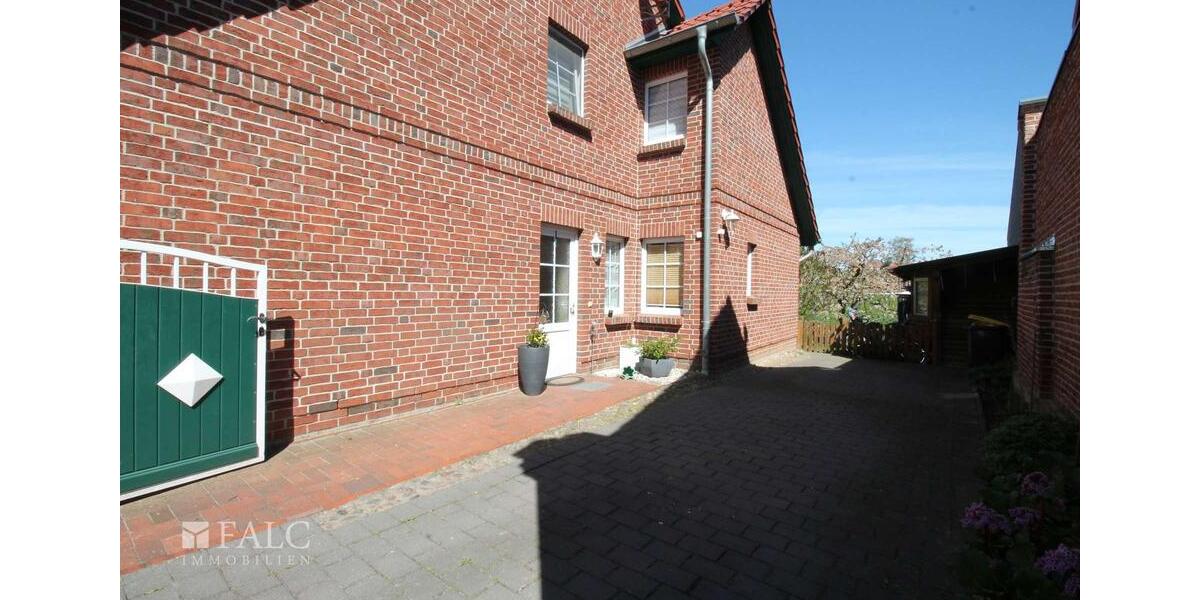 Dachgeschoßwohnung Dömitz - 4 Zimmer, 110 m&sup2;, 880&euro; | Angebot:26632663