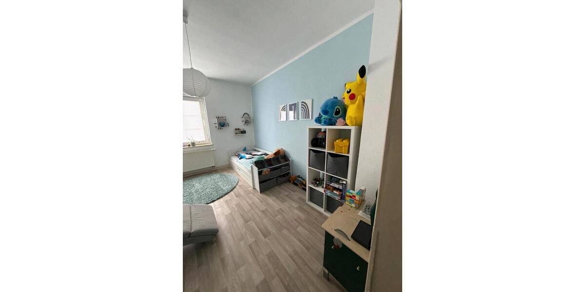 Erdgeschoßwohnung Apolda - 4 Zimmer, 88 m&sup2;, 710&euro; | Angebot:26033035