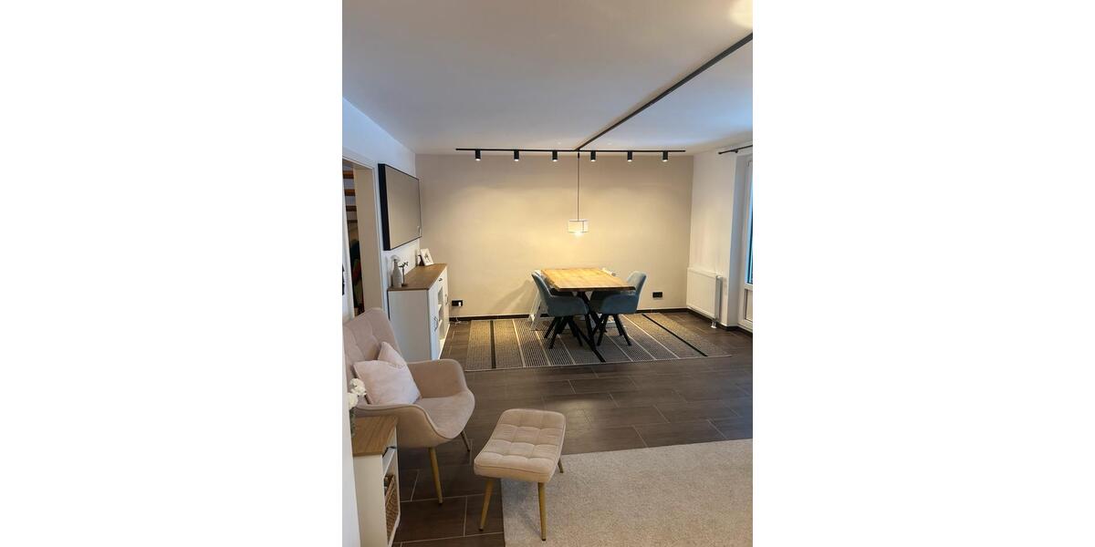 Reihenhaus Reinbek - 3 Zimmer, 80 m&sup2;, 1.450&euro; | Angebot:24836805