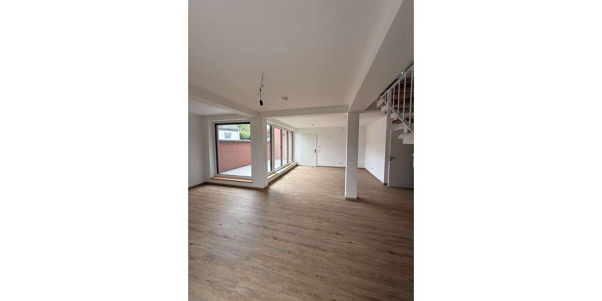 Etagenwohnung Dortmund Hombruch - 3 Zimmer, 132 m&sup2;, 1.848&euro; | Angebot:27121442