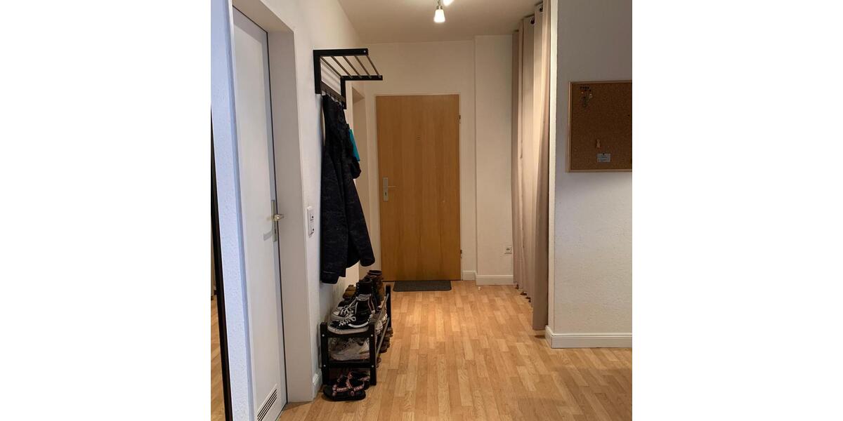 Wohnen auf Zeit Bremerhaven Mitte - 3 Zimmer, 17 m&sup2;, 310&euro; | Angebot:26658966