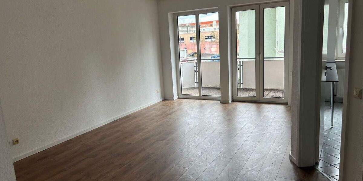 Etagenwohnung Merseburg Neumarkt (Vorstadt) - 4 Zimmer, 83 m&sup2;, 600&euro; | Angebot:26015636