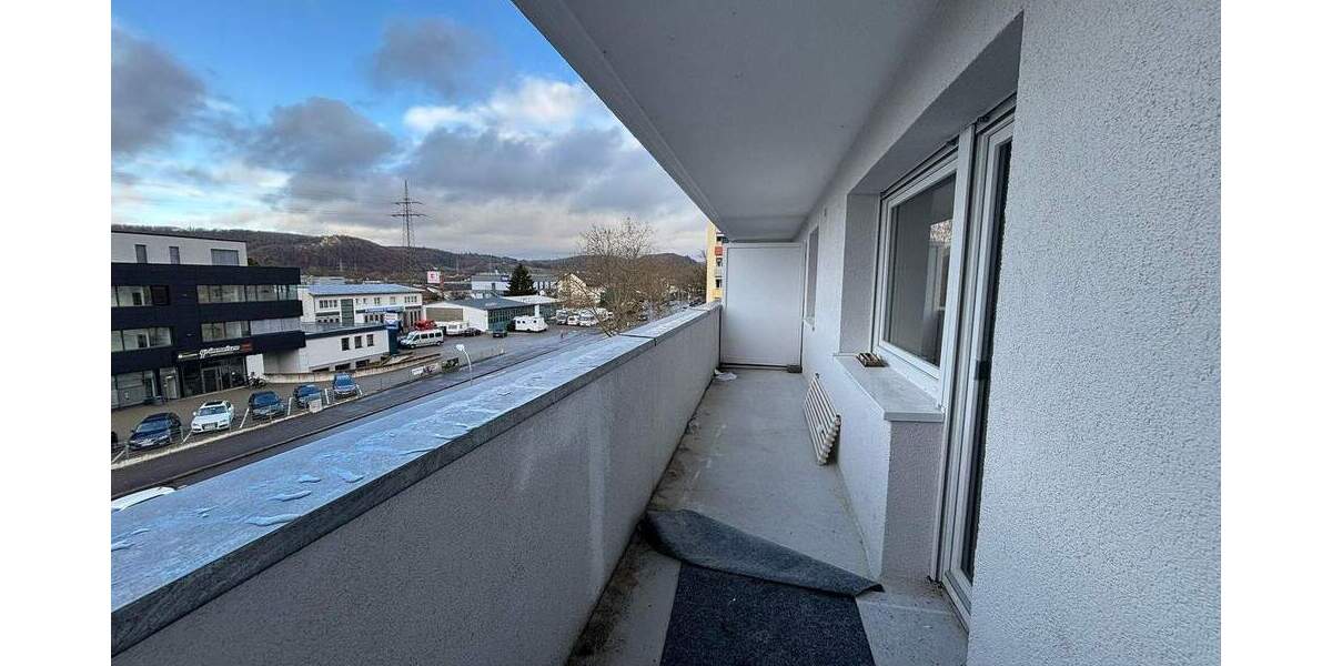 Moderne 3-Zimmer-Wohnung mit Balkon und Aussicht in Lörrach 3 zimmer