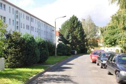 sanierte 1-Raum Wohnung mit Einbauküche Tageslichtbad ab sofort 1 zimmer