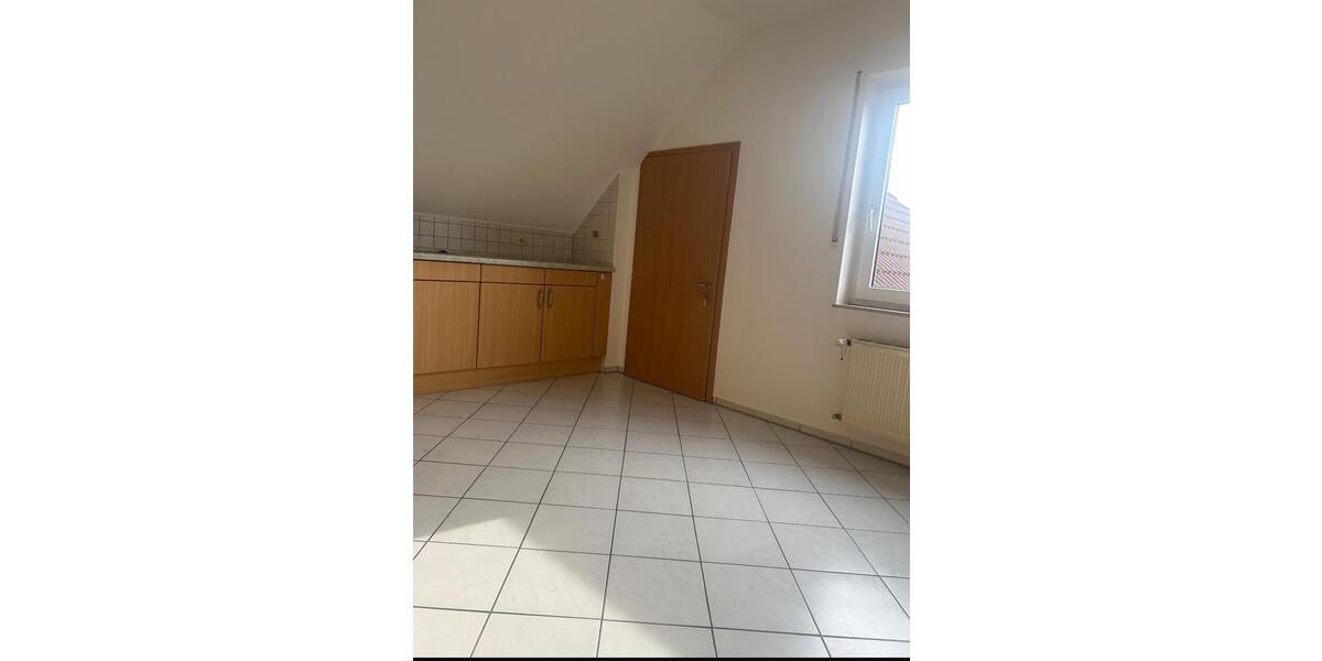 Dachgeschoßwohnung Herzlake - 4 Zimmer, 100 m&sup2;, 820&euro; | Angebot:26355812