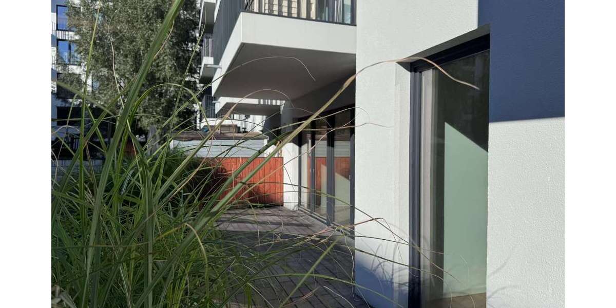 Wohnung zum Mieten in Berlin 2.826 € 122.83 m² 4 zimmer