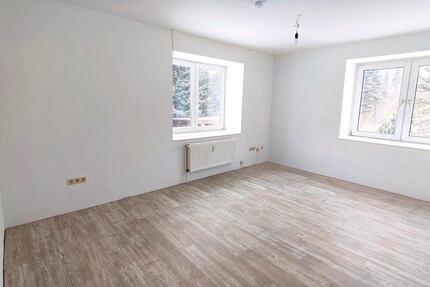 Wohnung Neuberend - 3 Zimmer, 73 m&sup2;, 857&euro; | Angebot:25256185