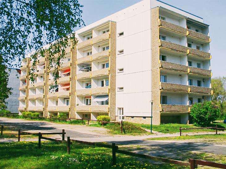 Etagenwohnung Prenzlau - 3 Zimmer, 62 m&sup2;, 425&euro; | Angebot:27111912