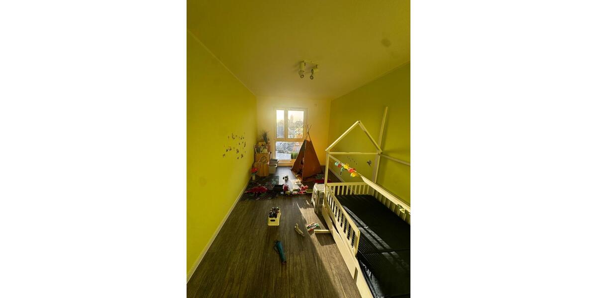Etagenwohnung Markkleeberg - 3 Zimmer, 80 m&sup2;, 1.290&euro; | Angebot:26612309
