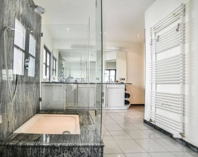 Mehrfamilienhaus, Wohnhaus Saarbrücken St Johann - 3 Zimmer, 150 m&sup2;, 1.400&euro; | Angebot:26190671