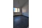 Helle 3 Zimmer mit Balkon und Aussenstellplatz