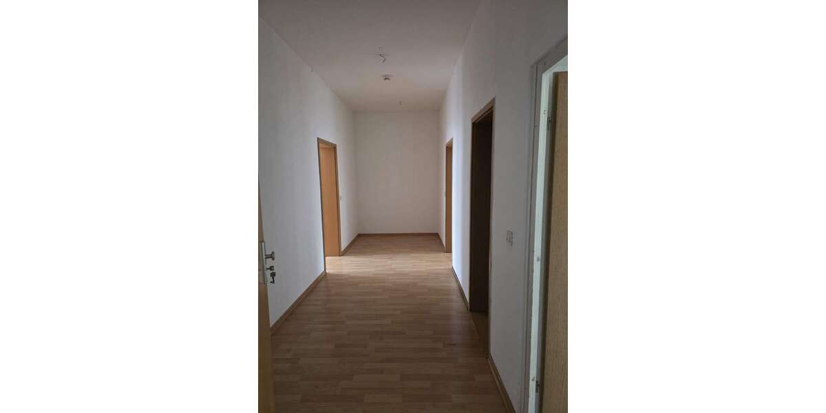 Etagenwohnung Halle Damaschkestraße - 2 Zimmer, 57 m&sup2;, 408&euro; | Angebot:27293648