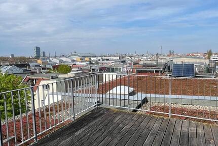 Wohnung Berlin Friedrichshain-Kreuzberg - 2 Zimmer, 108 m&sup2;, 2.400&euro; | Angebot:26635070