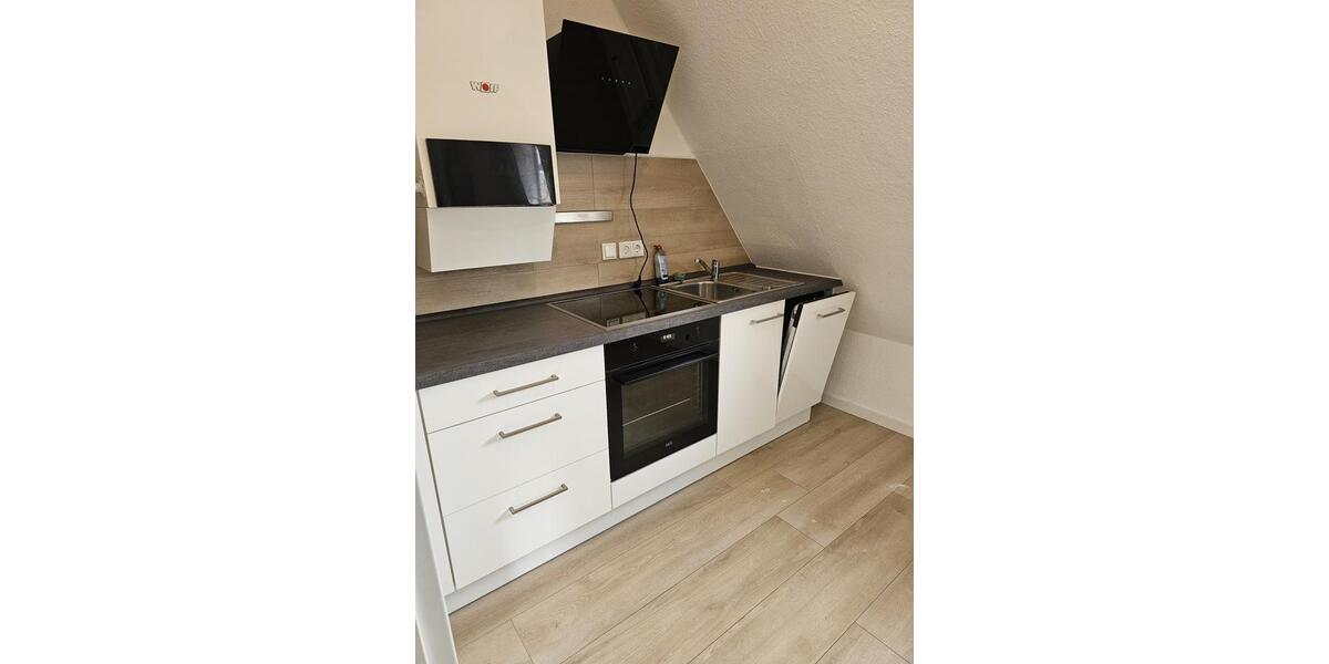 Dachgeschoßwohnung Höxter - 2 Zimmer, 50 m&sup2;, 440&euro; | Angebot:26564939
