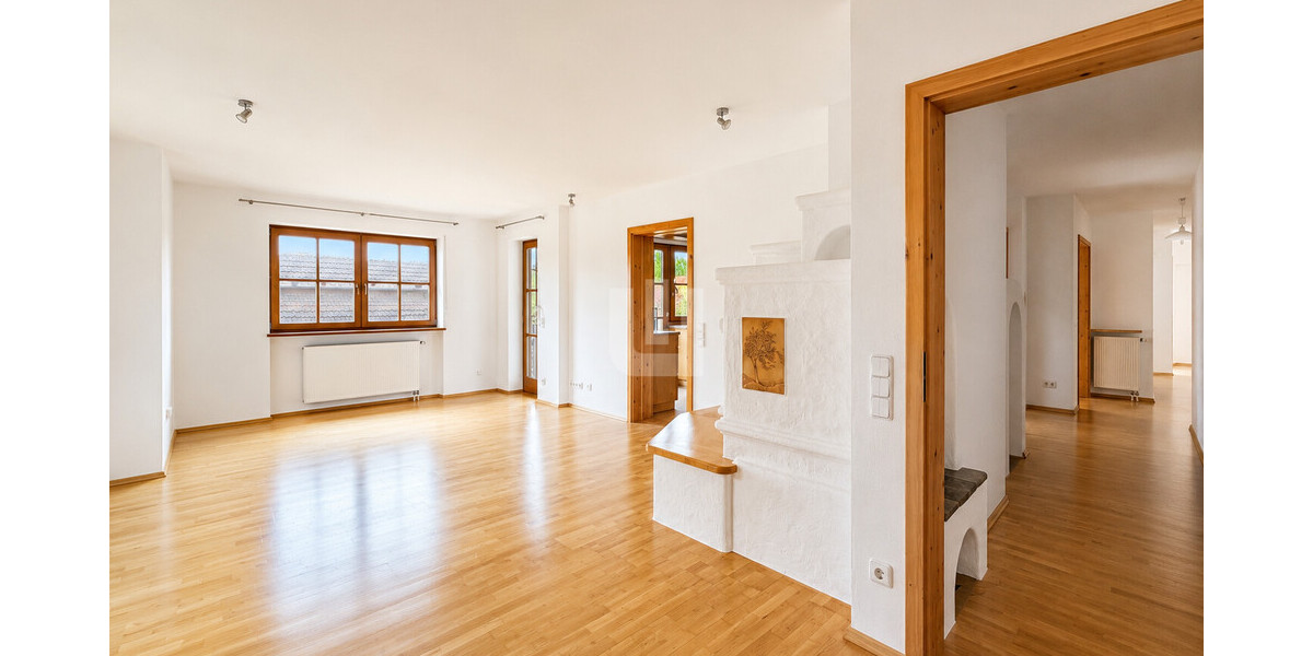 WINDISCH – Moderne und großzügige 4-Zimmer-Wohnung nahe 5-Seen-Land – ideal für Paare – bezugsfrei! - Etagenwohnung Schöngeising | Angebot:26744889