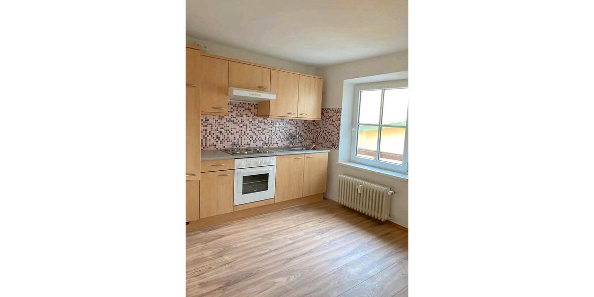 Etagenwohnung Marktschellenberg - 3.5 Zimmer, 77 m&sup2;, 900&euro; | Angebot:25342283