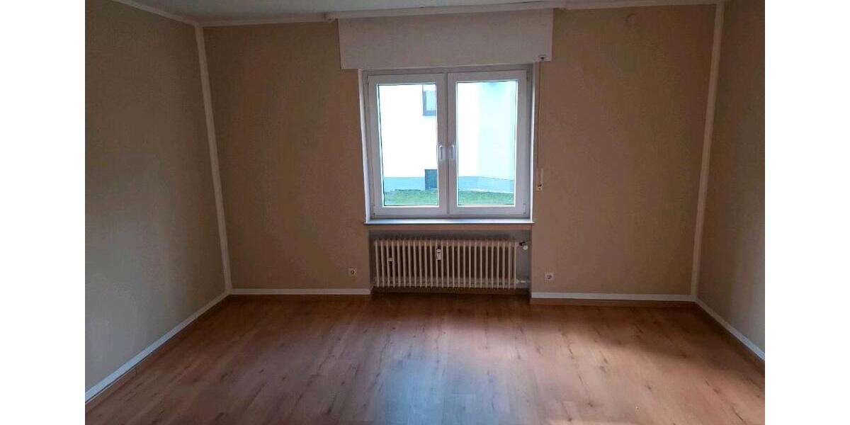 Erdgeschoßwohnung Mayen - 4 Zimmer, 135 m&sup2;, 1.100&euro; | Angebot:25929910