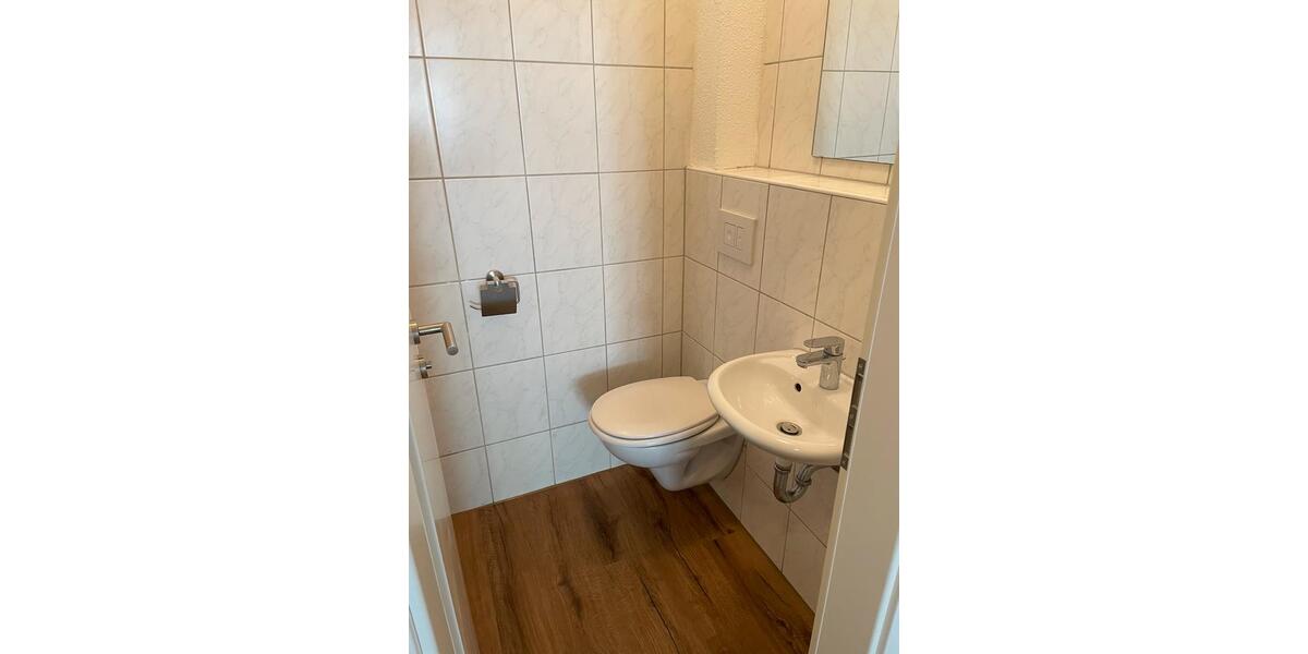 Erdgeschoßwohnung Ostfildern - 4 Zimmer, 92 m&sup2;, 1.100&euro; | Angebot:26478729