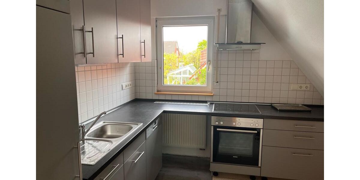 Dachgeschoßwohnung Lingen (Ems) - 3 Zimmer, 84 m&sup2;, 865&euro; | Angebot:26615506